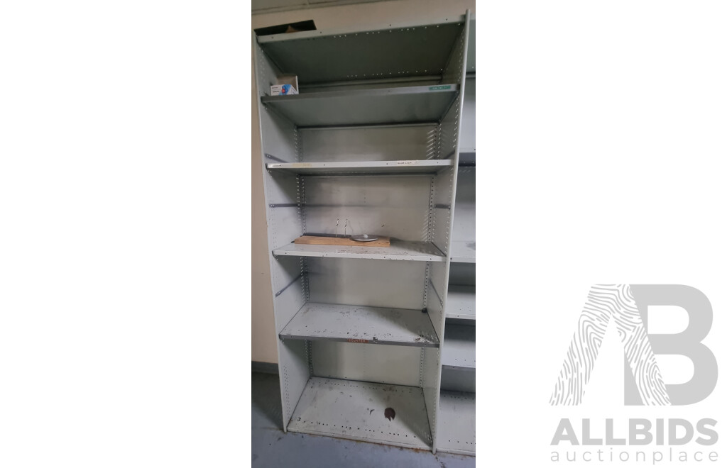 7 Bays of Metal Shelving & Miscellaneous Items ETC
