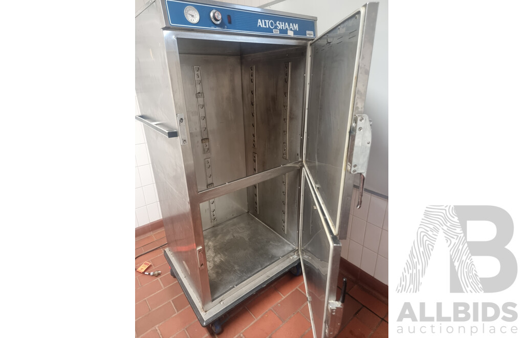 Alto Shaam Double Door Upright Electric Hot Box