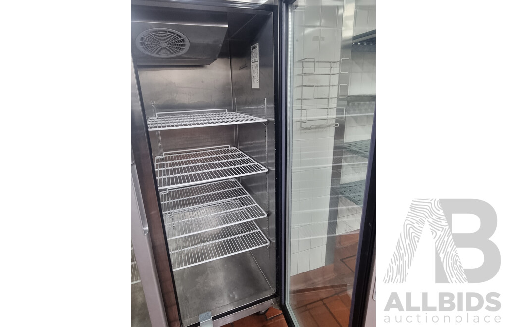 Quipwell Commercial 2 Door 1300L Glass Door Fridge