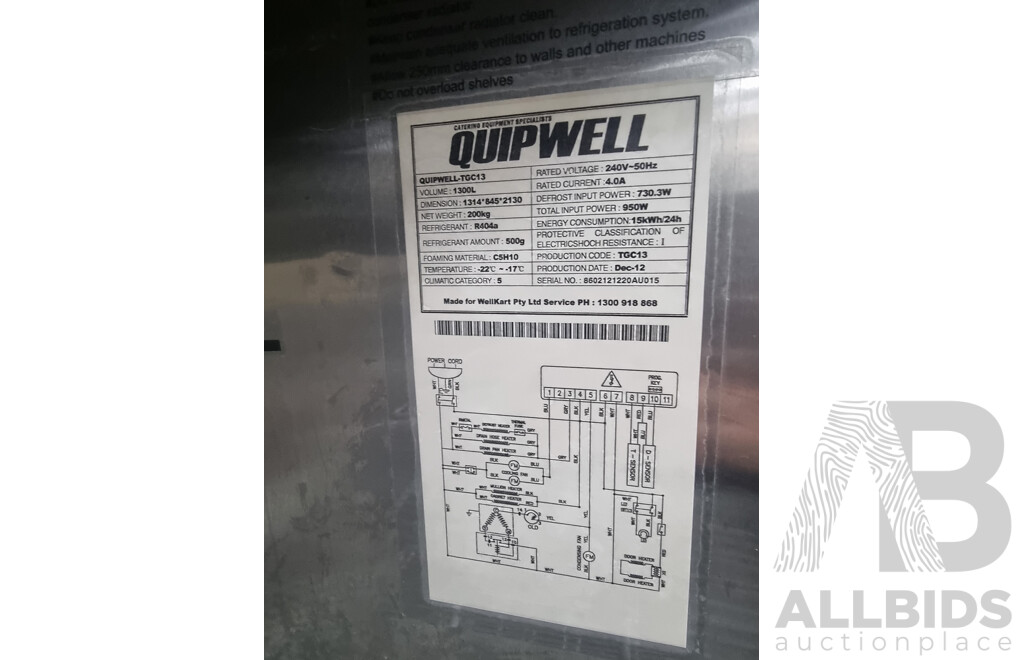 Quipwell Commercial 2 Door 1300L Glass Door Fridge