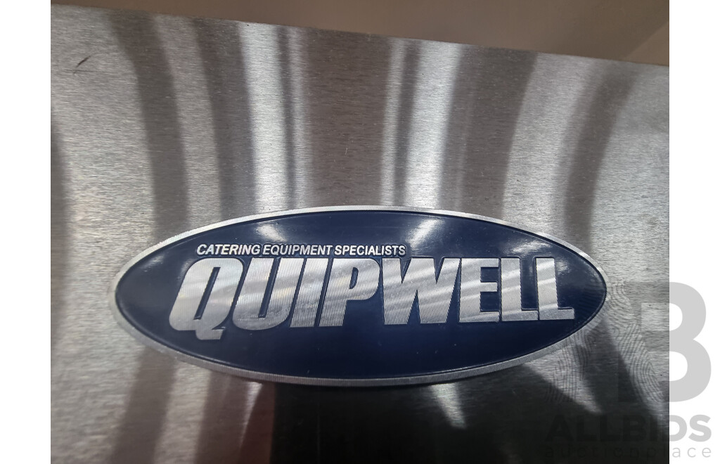 Quipwell Commercial 2 Door 1300L Glass Door Fridge