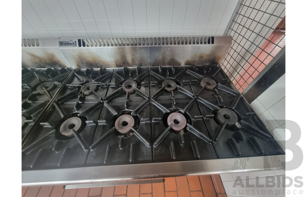 Waldorf by Moffat 8 Burner Gas Cook Top with Under Bench Fan Forced Electric Oven Combo