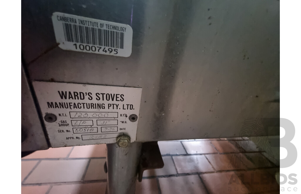 Ward Stoves Commercial Gas Triple Wok Burner with Assortment of Woks ETC