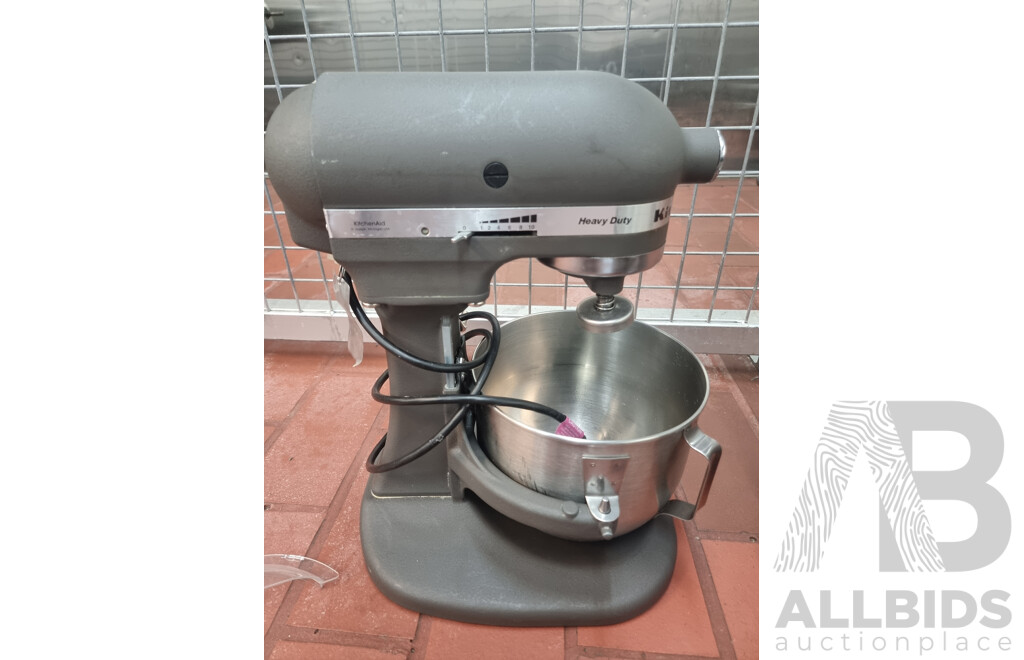 Kitchen Aid Commercial Heavy Duty Stand Mixer with Accessories ETC