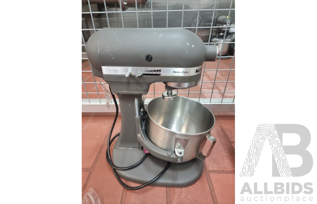 Kitchen Aid Commercial Heavy Duty Stand Mixer with Accessories ETC