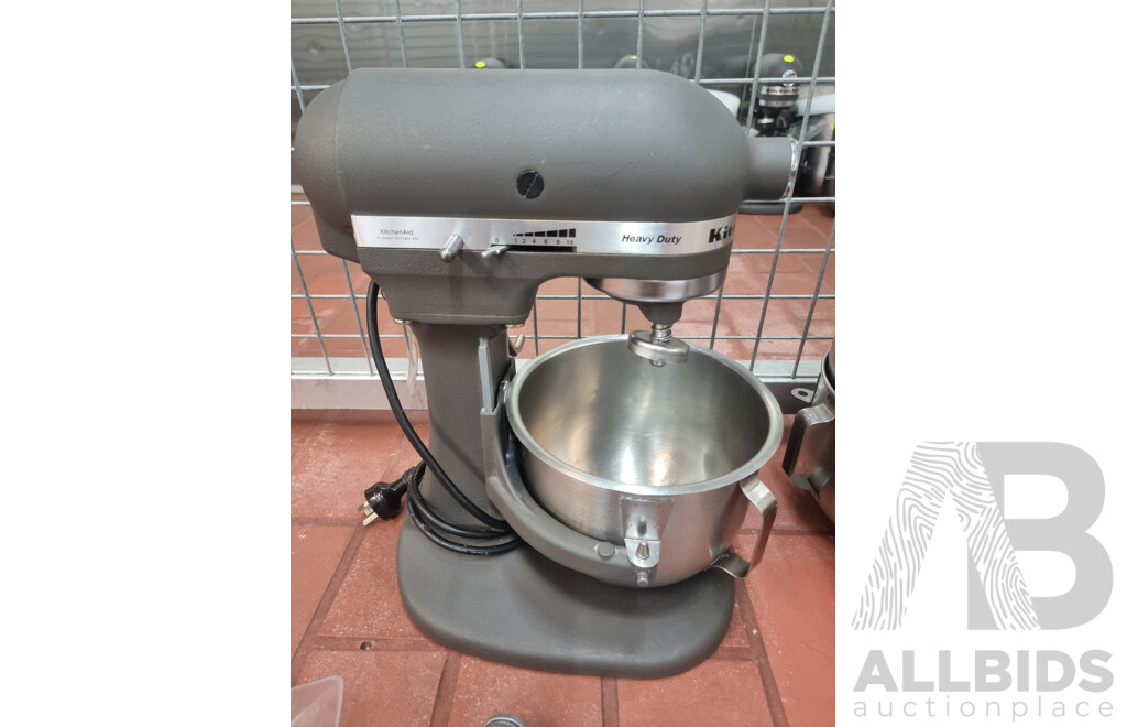 Kitchen Aid Commercial Heavy Duty Stand Mixer with Accessories ETC