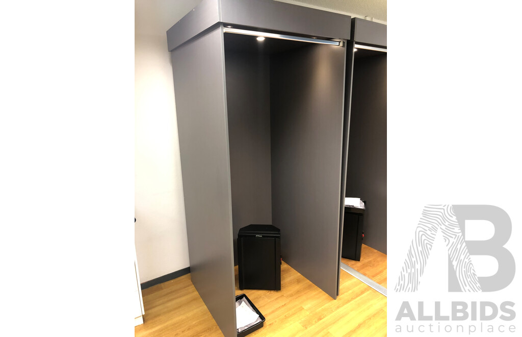 Spray Tan Booth with Extraction Fan