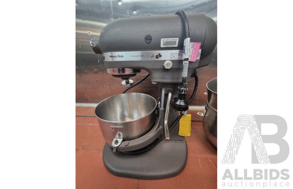 Kitchen Aid Commercial Heavy Duty Stand Mixer with Accessories ETC