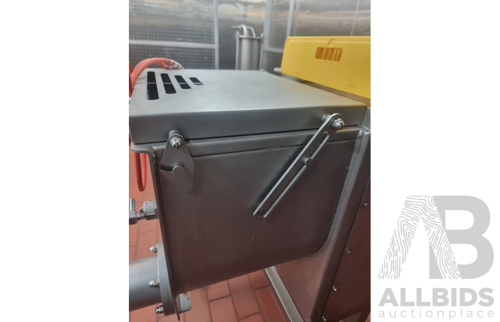 Thompson Commercial Meat Mincer
