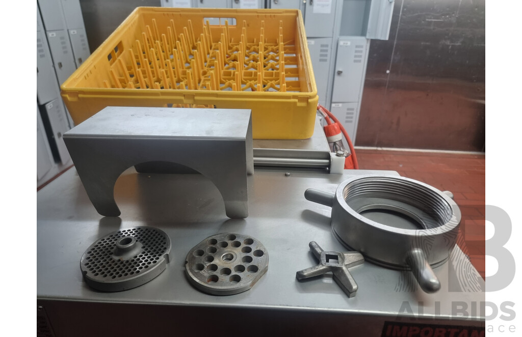 Thompson Commercial Meat Mincer