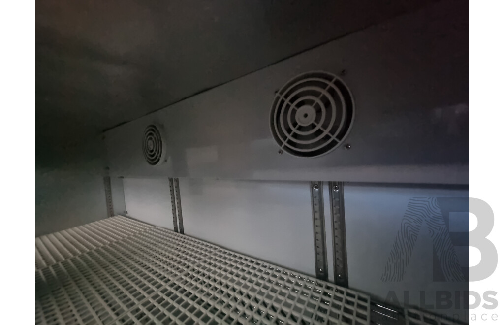 Polar Commercial 3 Sliding Door Under Bench Bar Fridge