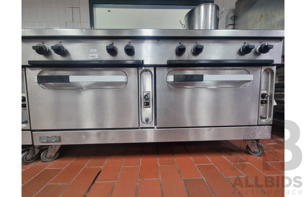 Commercial Gas 8 Burner Stove Top with Double Under Bench Gas Oven's