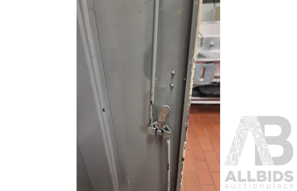 Metal 2 Door Cabinet Locker with 5 Shelves