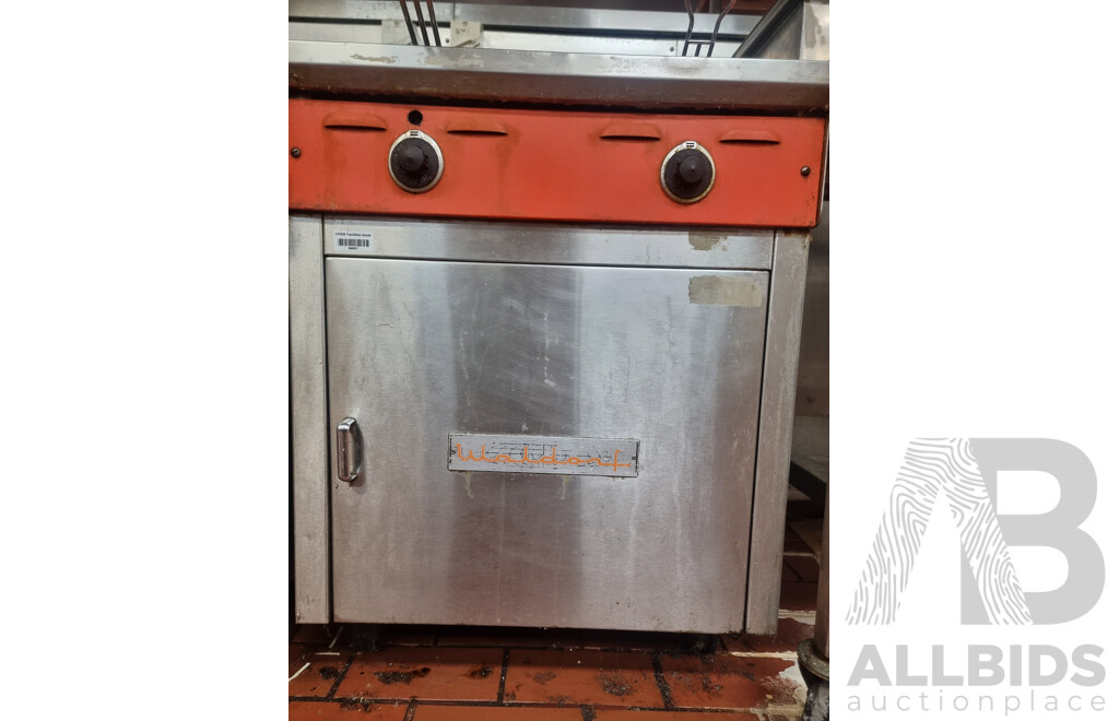Waldorf by Moffat Double Electric Deep Fryer with Fryer Baskets & Lids to Cover