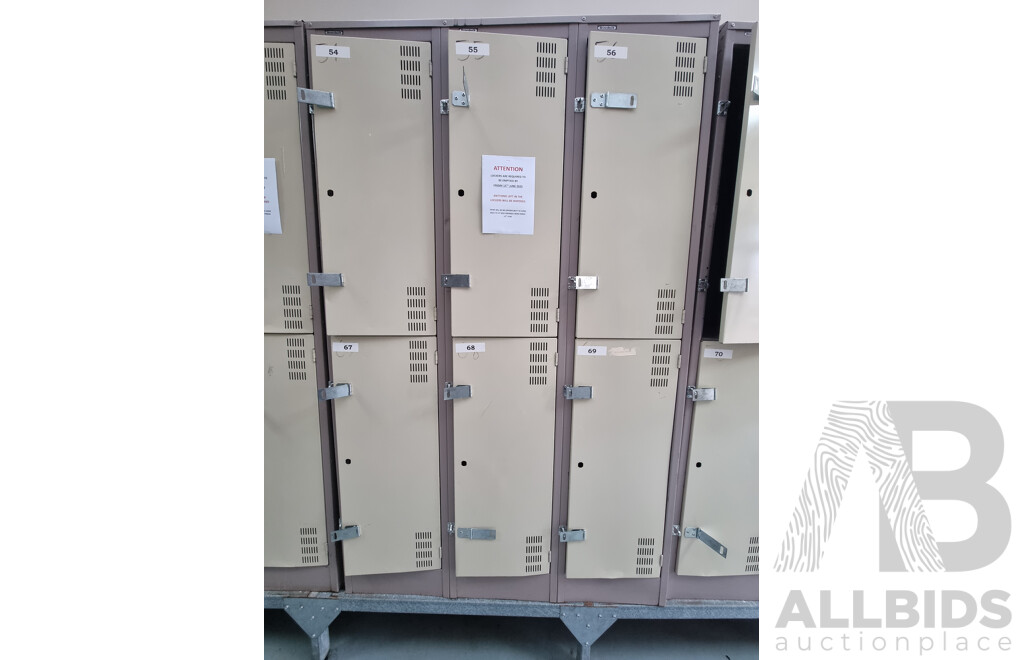 Job Lot of 5 Bays of Brown Built Lockers