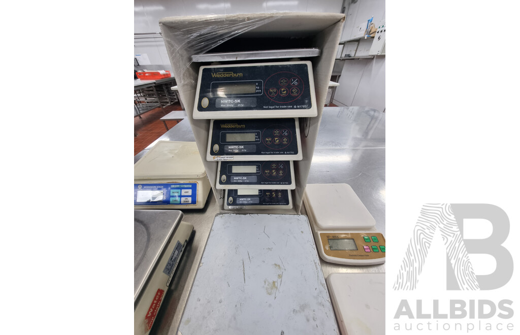 Lot of 10 Kitchen Scales ETC