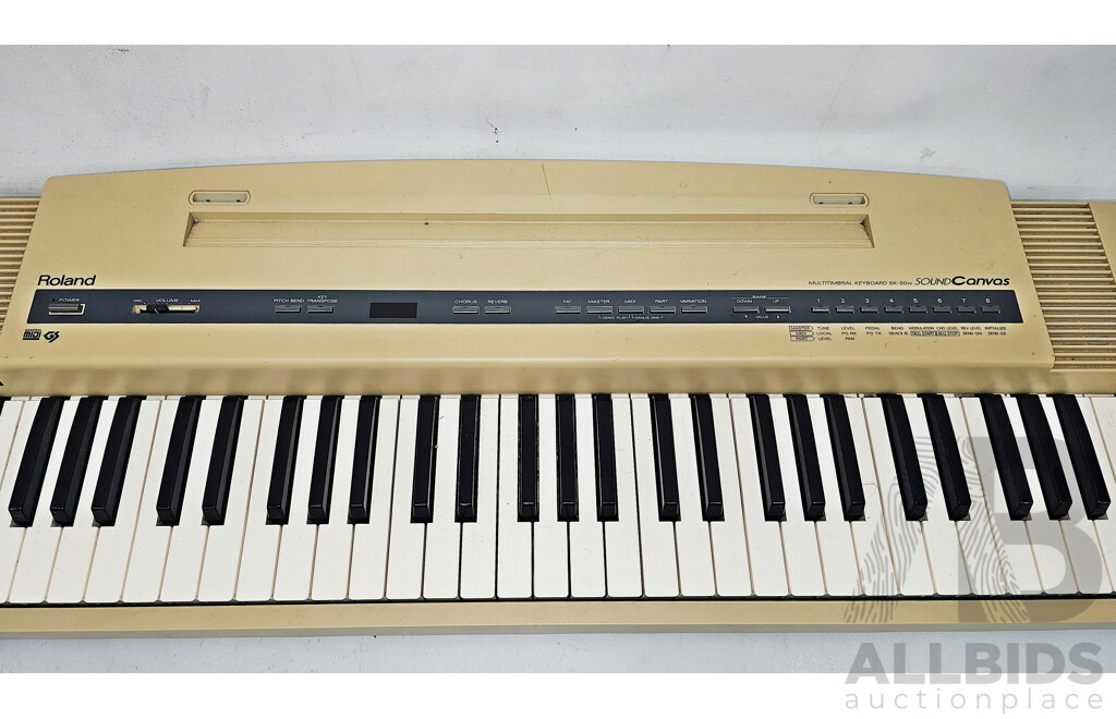 Roland (SL-50IV) Multitimbral SoundCanvas Keyboard