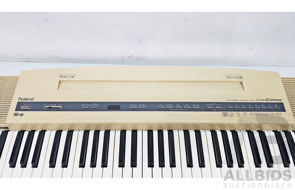 Roland (SL-50IV) Multitimbral SoundCanvas Keyboard
