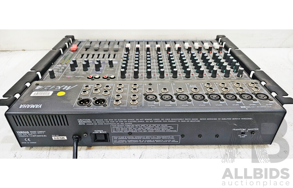 Yamaha MX12/4 Mixing Console