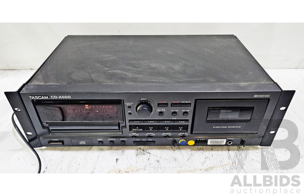 Tascam (CD-A500)  CD Player
