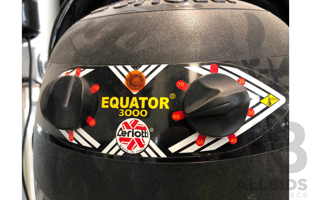 Ceriotti Equator 3000 Hooded Hair Dryer - Wall Mounted