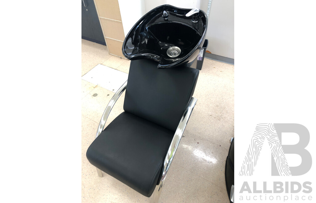 Hair Dressers Shampoo Basin and Chair