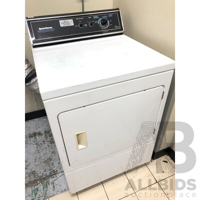 Alliance Laundry Systems Speed Queen 9kg Commercial Heavy Duty Dryer