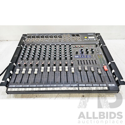 Yamaha MX12/4 Mixing Console