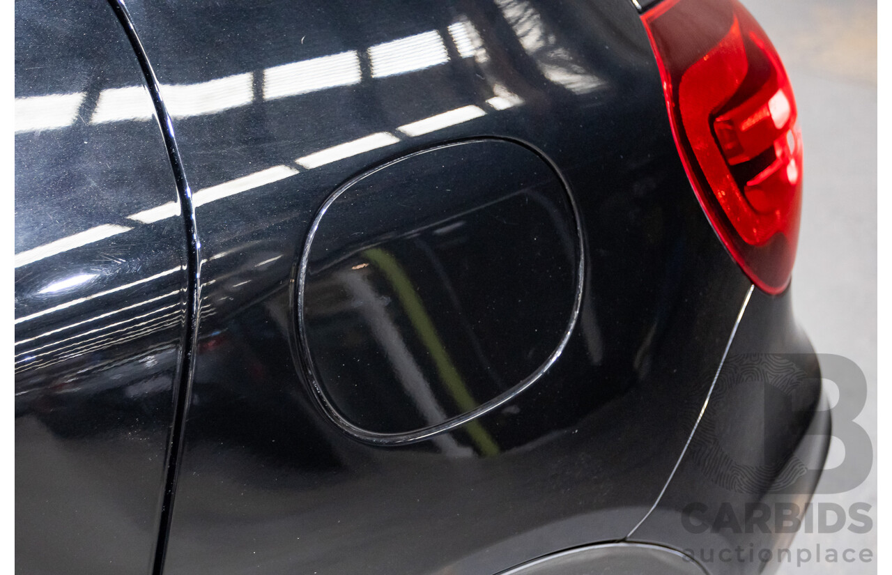 1/2018 Mercedes Benz GLA 250 White Art Edition 4matic (AWD) X156 MY18 4d Wagon Cosmos Black Metallic Turbo 2.0L