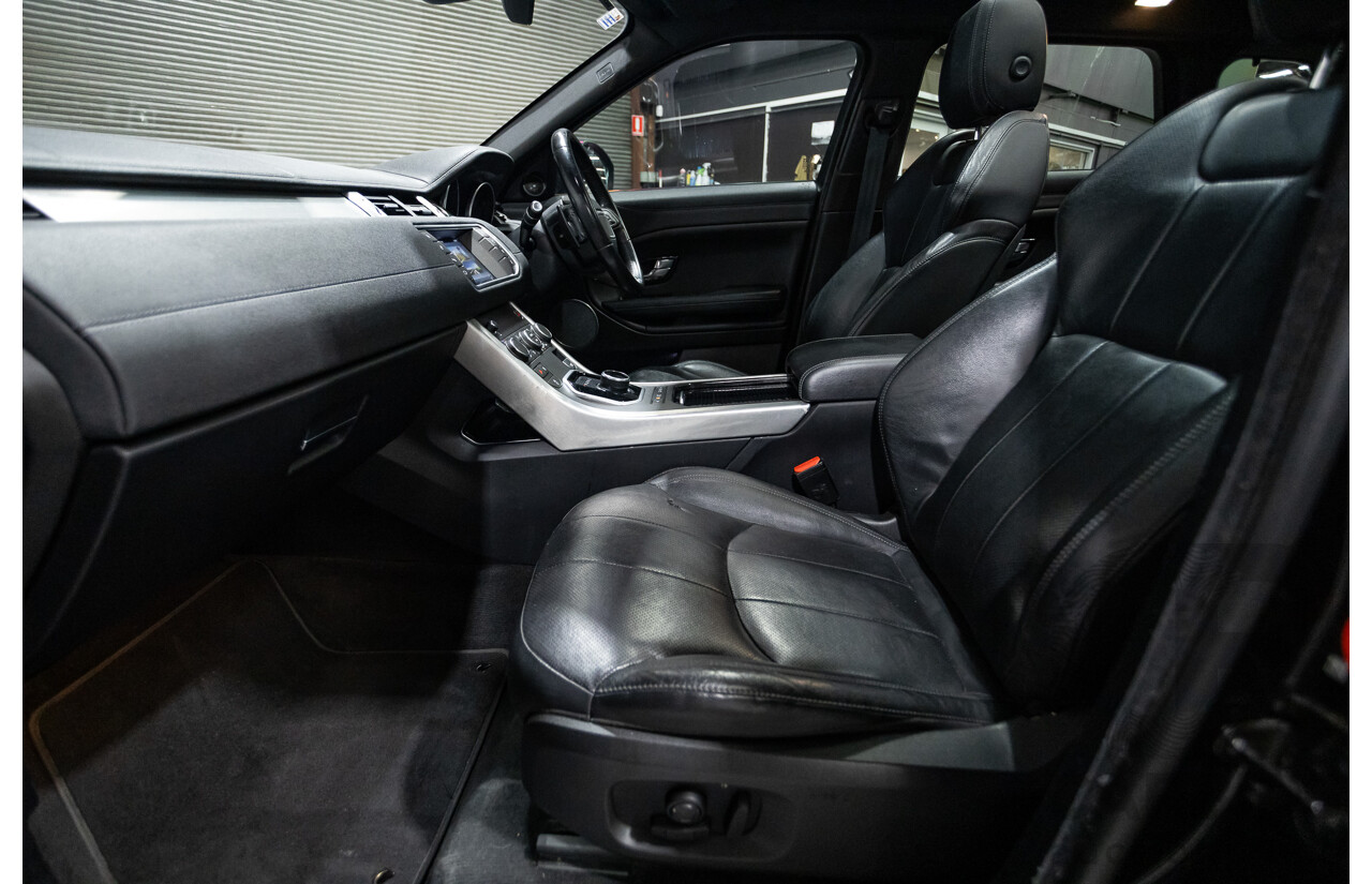 02/2018 Range Rover Evoque Td4 (110kW) SE DYNAMIC (AWD) LV MY18 5D Wagon Santorini Black Turbo Diesel 2.0L