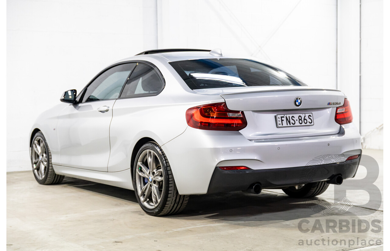 5/2014 BMW M235i F22 2d Coupe Glacier Silver Metallic Turbo 3.0L