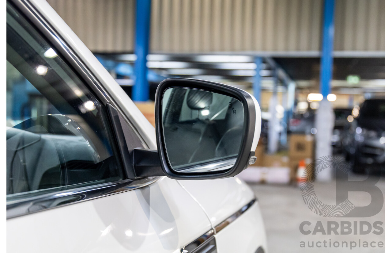 06/2023 Renault Koleos Life (4x2) ZGH MY23 4d Wagon Universal White Metallic 2.5L