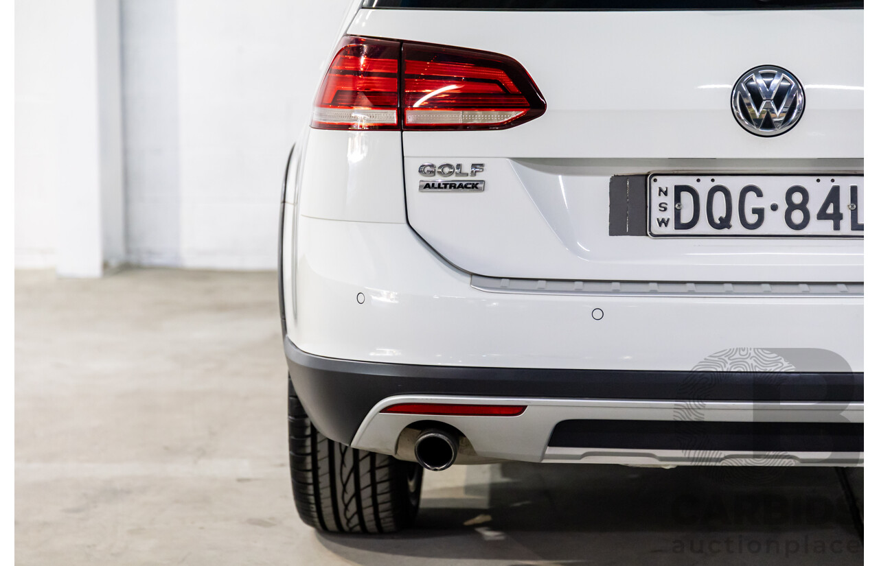 08/2017 Volkswagen Golf Alltrack Premium 132 TSI (AWD) Mk7.5 AU MY18 4d Wagon Pure White Turbo 1.8L