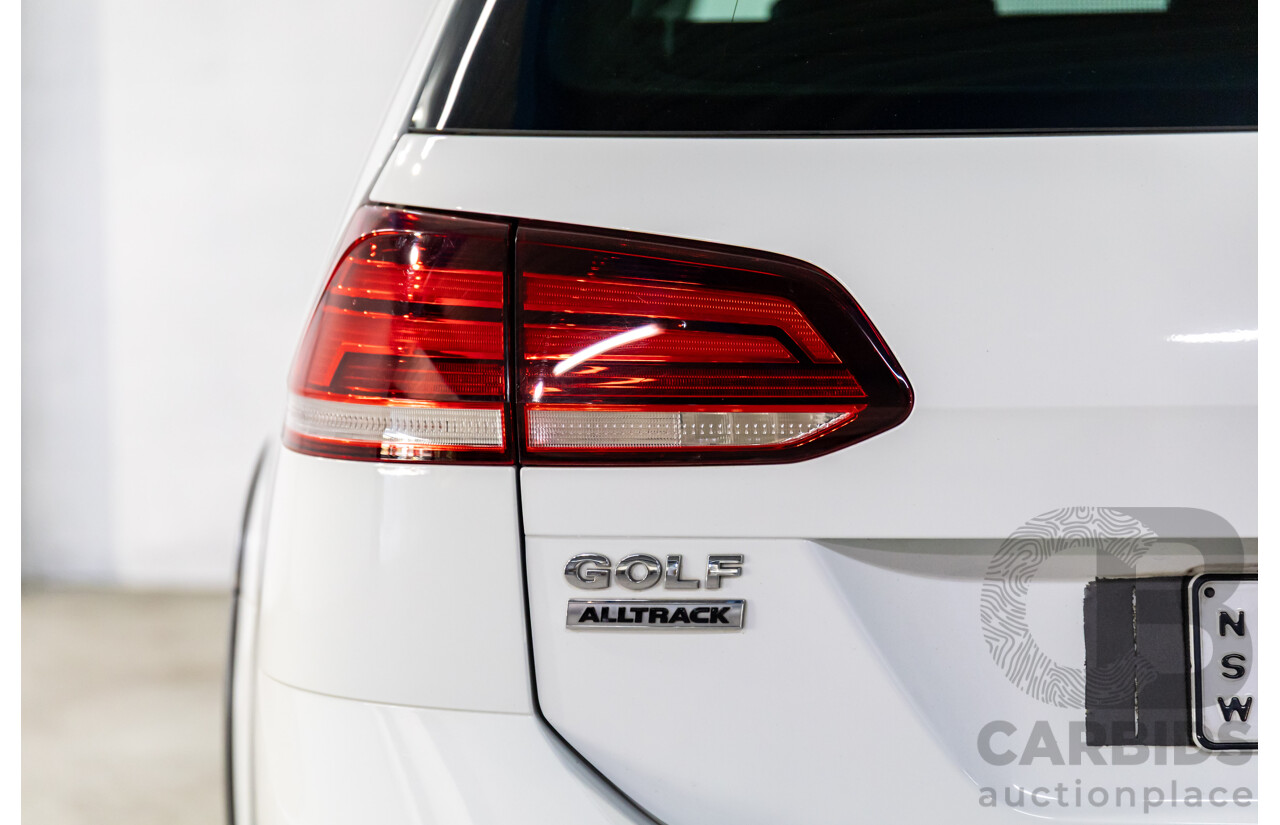 08/2017 Volkswagen Golf Alltrack Premium 132 TSI (AWD) Mk7.5 AU MY18 4d Wagon Pure White Turbo 1.8L