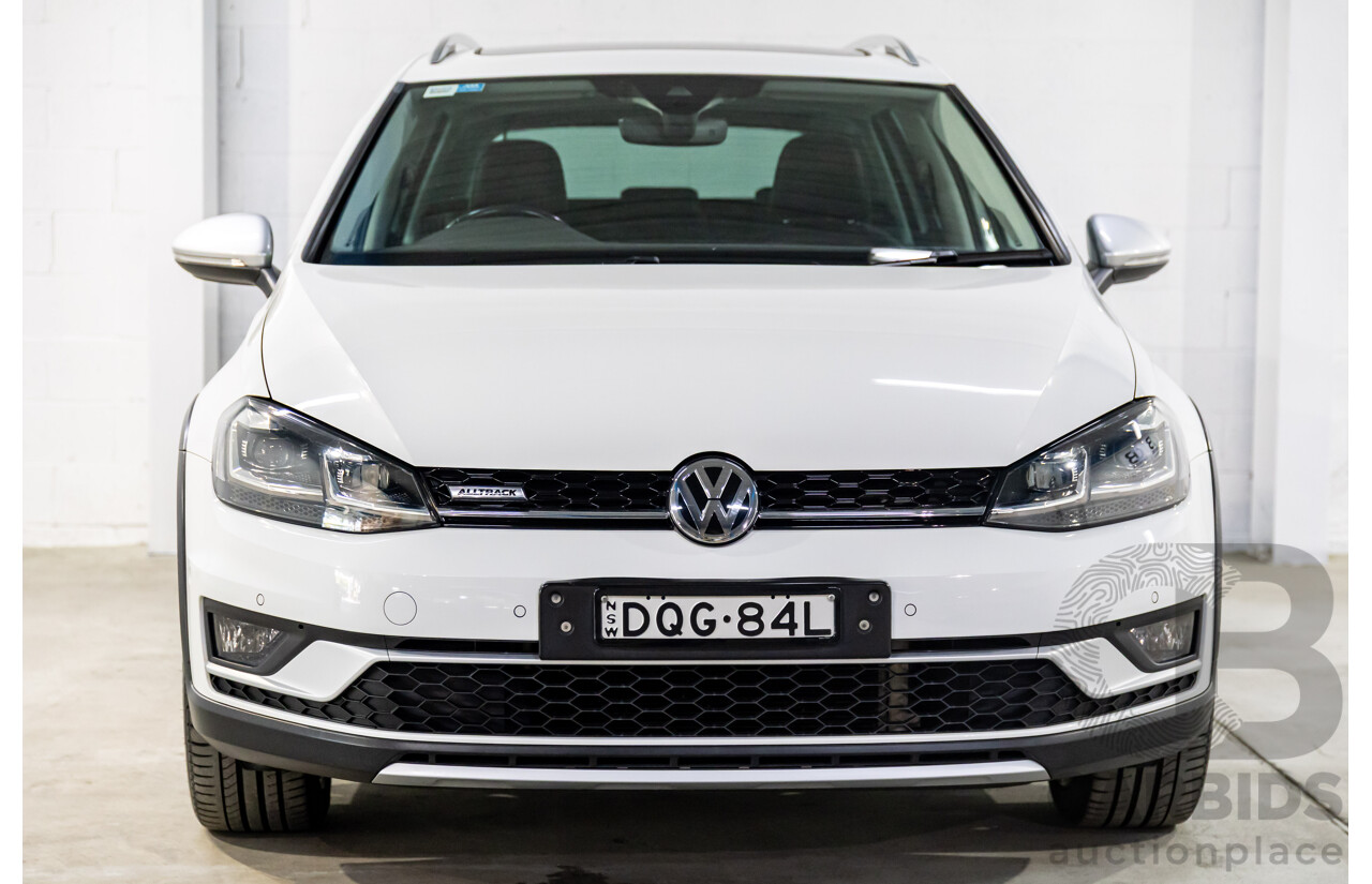 08/2017 Volkswagen Golf Alltrack Premium 132 TSI (AWD) Mk7.5 AU MY18 4d Wagon Pure White Turbo 1.8L