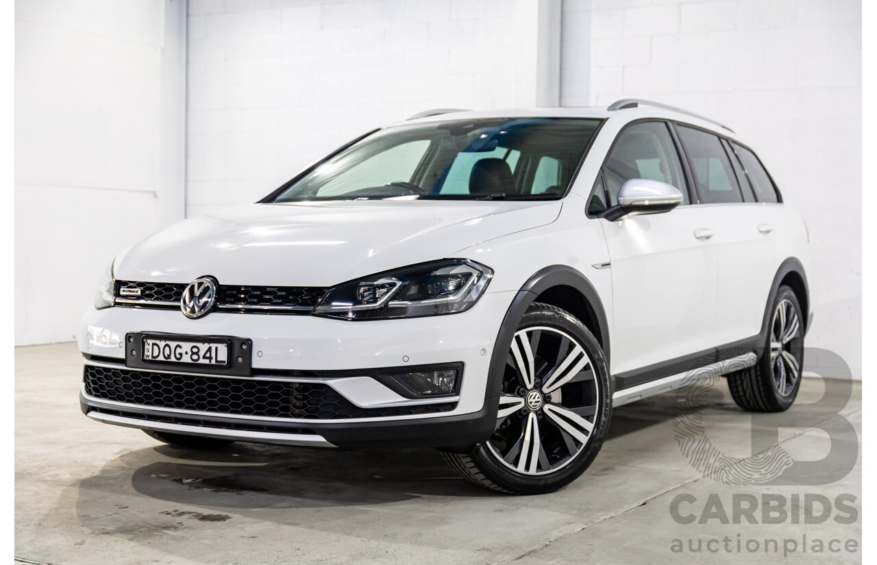 08/2017 Volkswagen Golf Alltrack Premium 132 TSI (AWD) Mk7.5 AU MY18 4d Wagon Pure White Turbo 1.8L