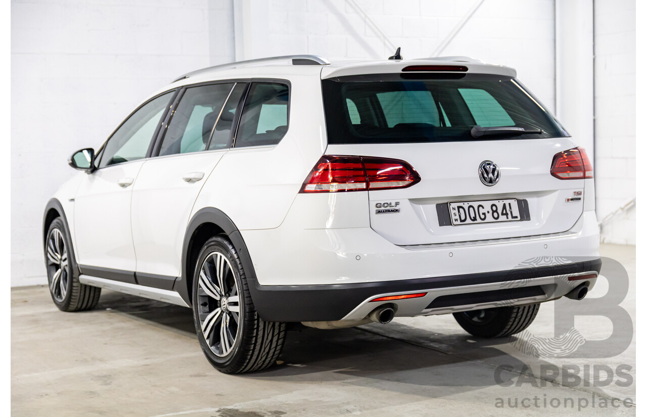 08/2017 Volkswagen Golf Alltrack Premium 132 TSI (AWD) Mk7.5 AU MY18 4d Wagon Pure White Turbo 1.8L