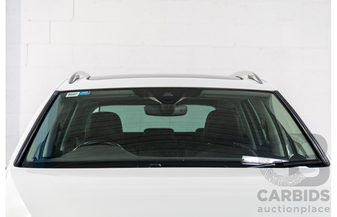 08/2017 Volkswagen Golf Alltrack Premium 132 TSI (AWD) Mk7.5 AU MY18 4d Wagon Pure White Turbo 1.8L