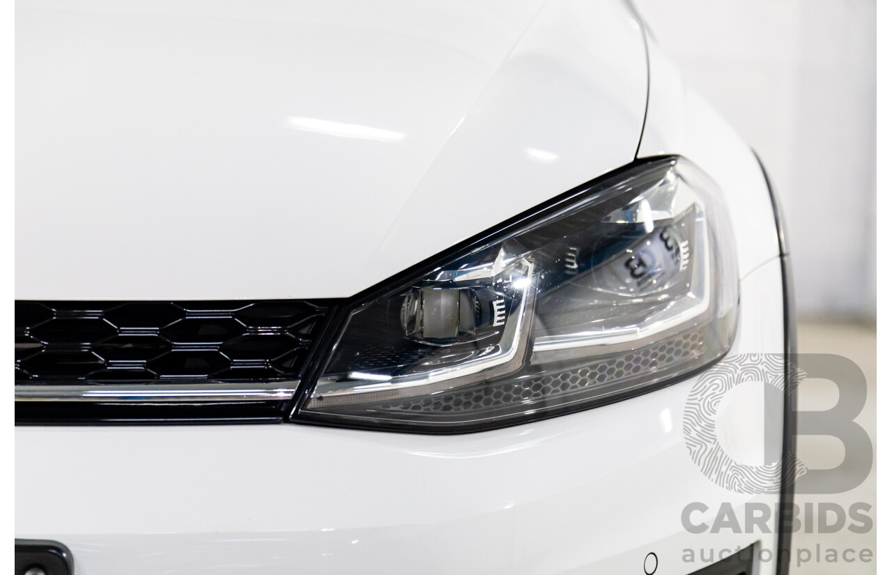 08/2017 Volkswagen Golf Alltrack Premium 132 TSI (AWD) Mk7.5 AU MY18 4d Wagon Pure White Turbo 1.8L