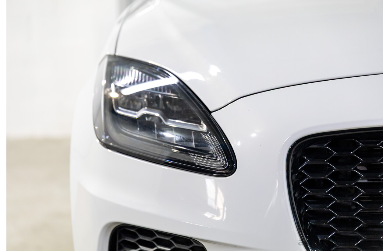 07/2018 Jaguar E-Pace D240 R-Dynamic HSE (AWD 177kW) X540 MY19 4d Wagon Fuji White Turbo Diesel 2.0L
