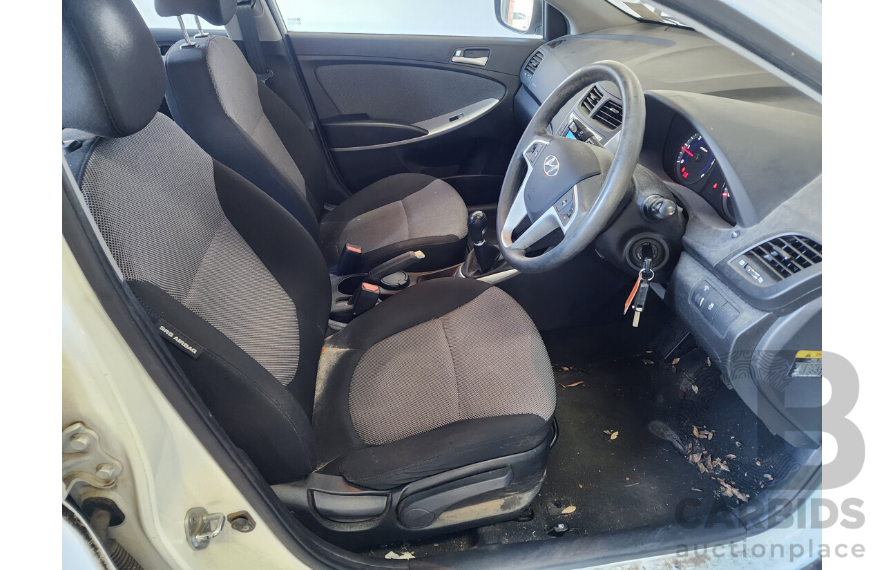 3/2012 Hyundai Accent Active CRDi RB 5d Hatchback White 1.6L