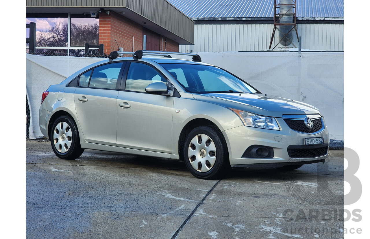 4/2011 Holden Cruze CD JH 4d Sedan Gold 1.8L