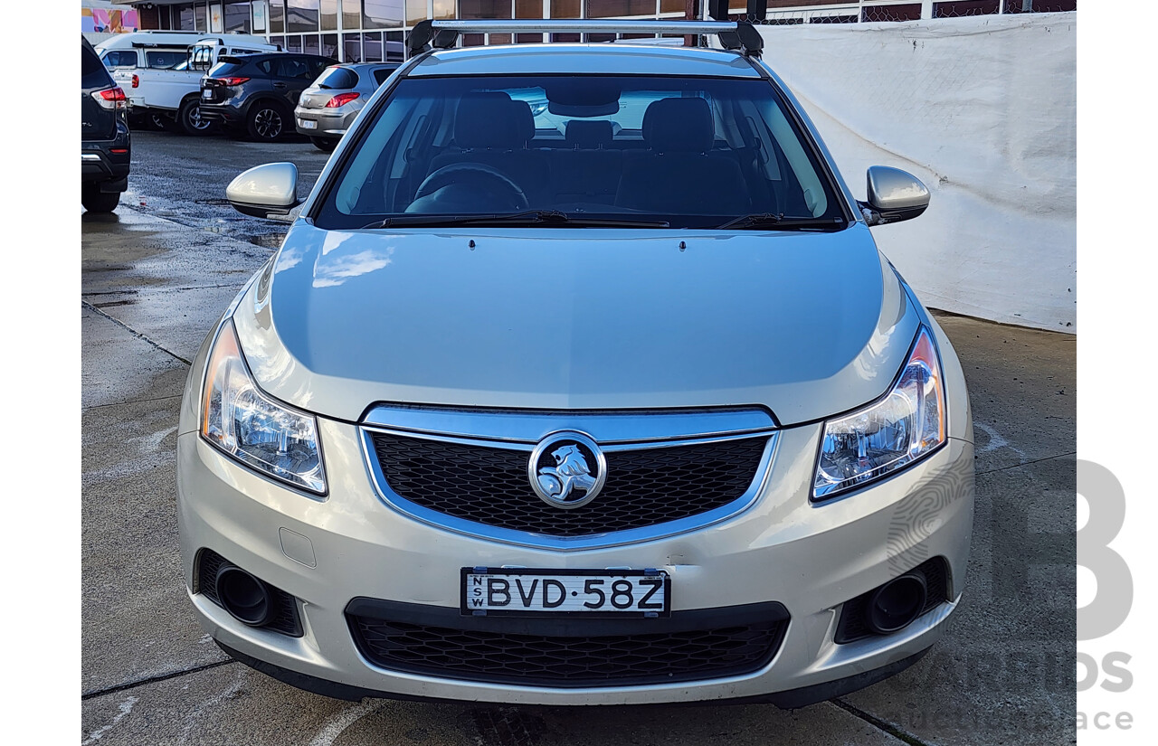 4/2011 Holden Cruze CD JH 4d Sedan Gold 1.8L