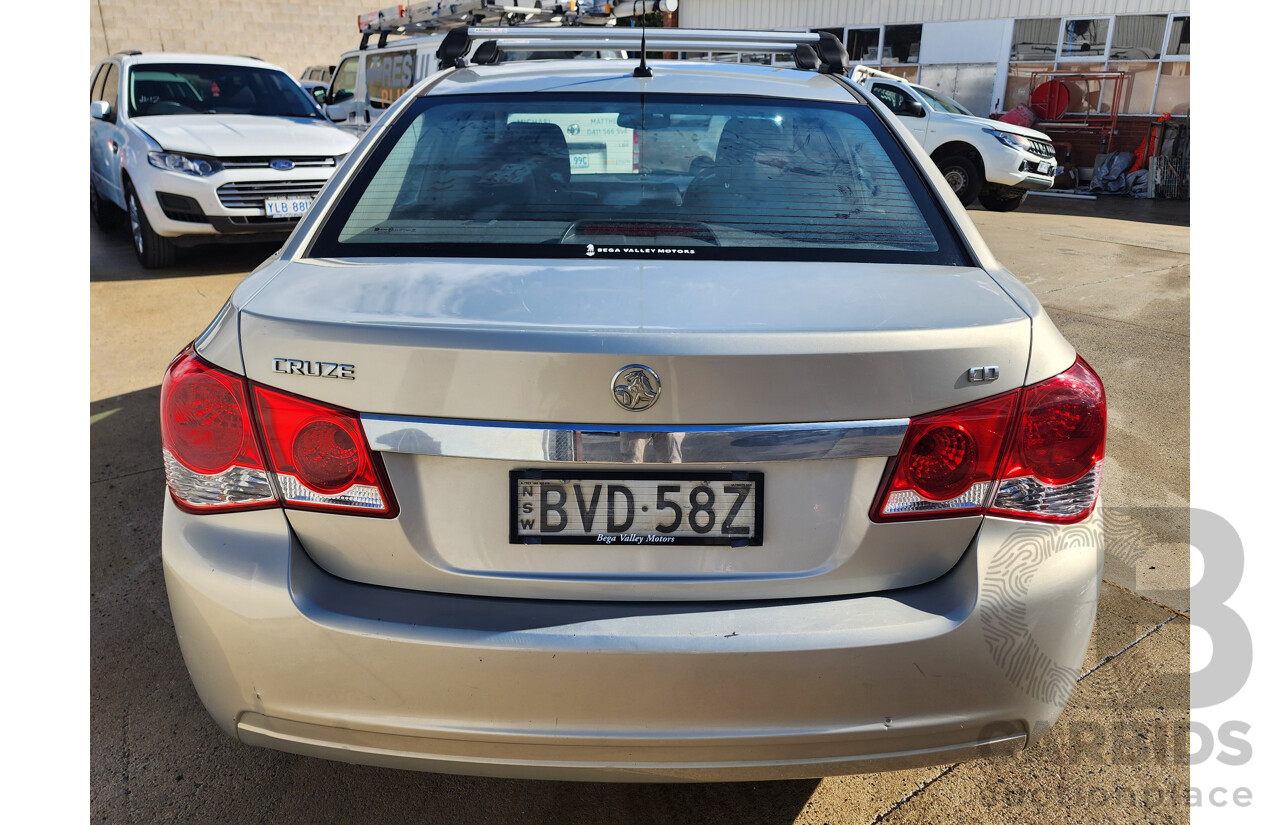 4/2011 Holden Cruze CD JH 4d Sedan Gold 1.8L