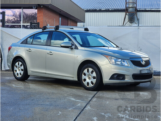 4/2011 Holden Cruze CD JH 4d Sedan Gold 1.8L