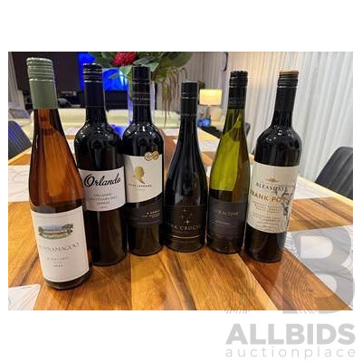 6 Bottles of Award Winning Red and White Wines