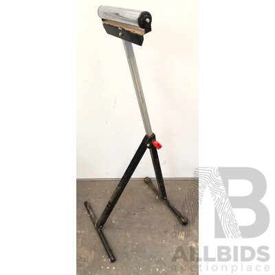 a Frame 300mm Roller Stand
