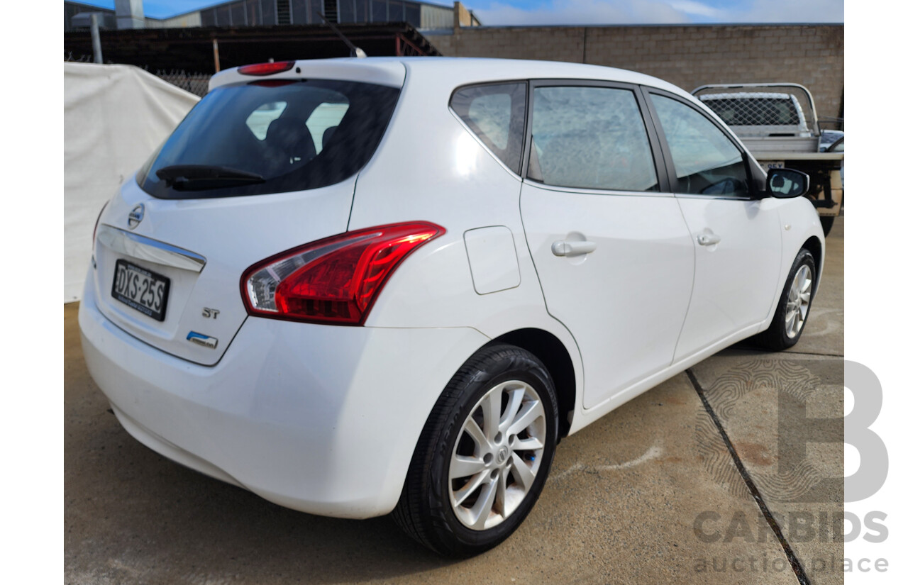 2/2015 Nissan Pulsar ST C12 SERIES 2 5d Hatchback White 1.8L