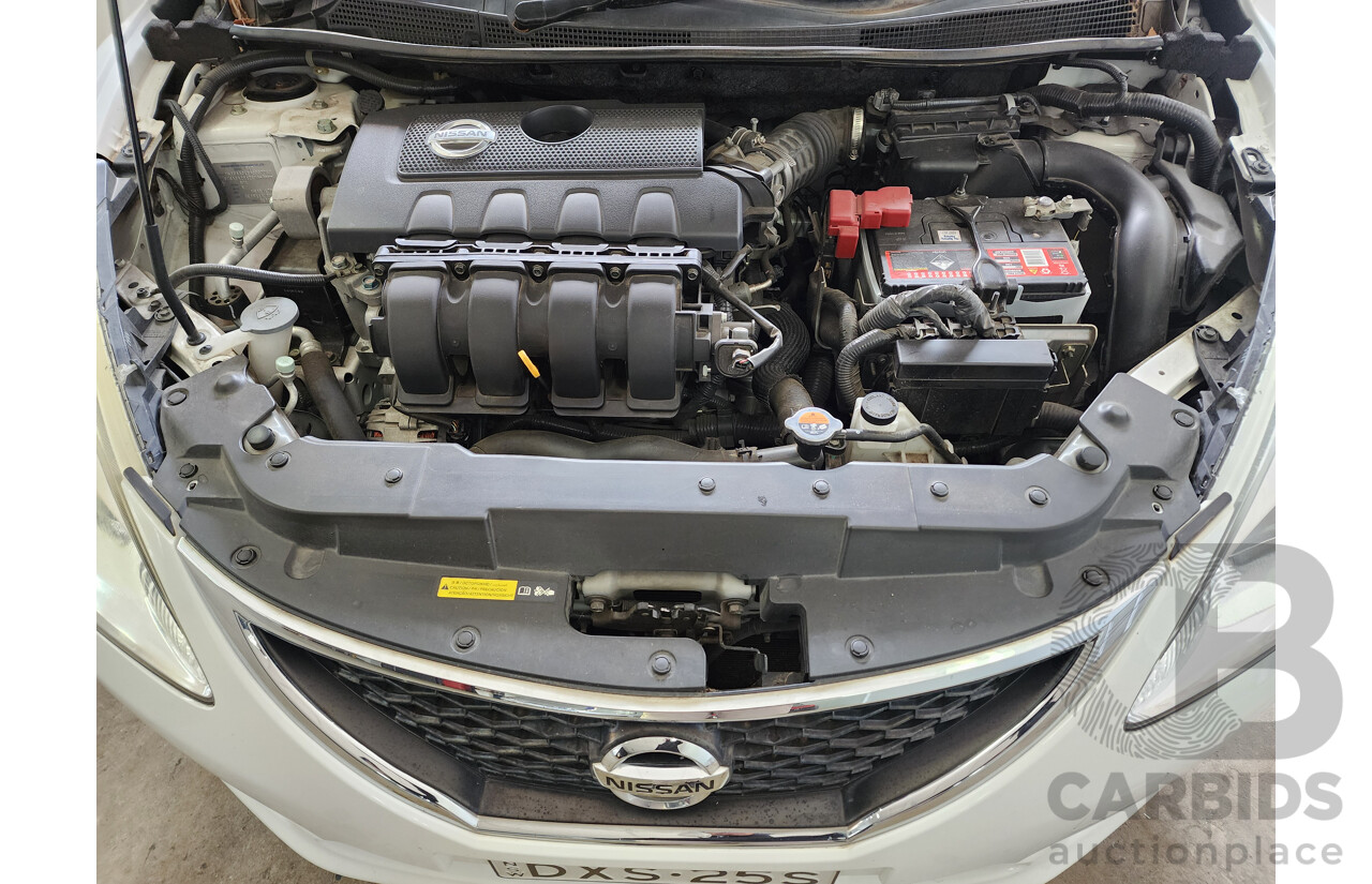 2/2015 Nissan Pulsar ST C12 SERIES 2 5d Hatchback White 1.8L