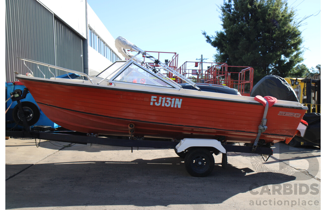 5m Fiberglass Runabout Boat with 90Hp Mariner Motor and Trailer